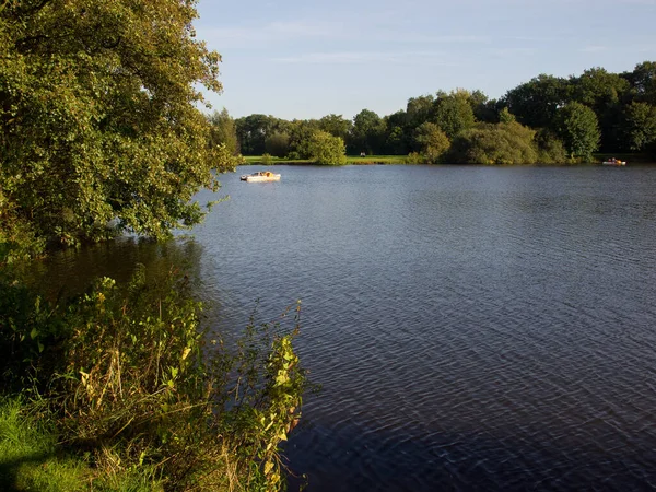 Vacker Sjö Natur Bakgrund — Stockfoto