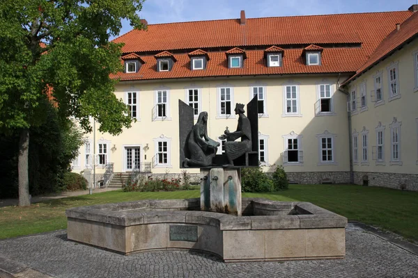Monumento Roswitha Von Gandersheim Bad Gandersheim — Fotografia de Stock