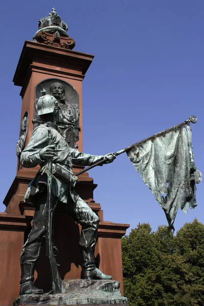 War Memorial Kaiserplatz Bad Pyrmontsoldier Monument Kaiserplatz Bad Pyrmont — Stock fotografie