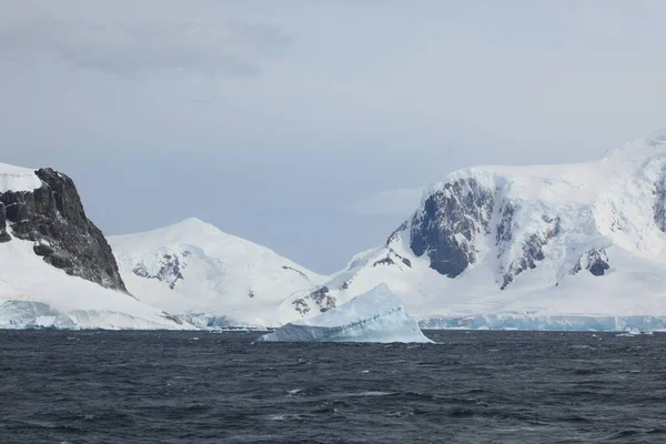 南极天堂湾 南极洲 — 图库照片