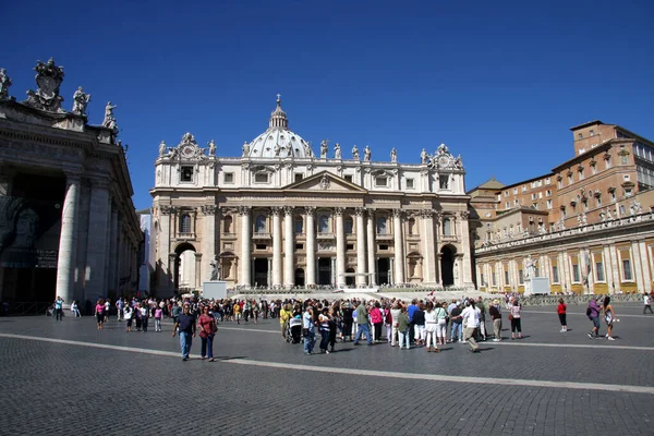 Basilica San Pietro Площадь Петра Риме — стоковое фото