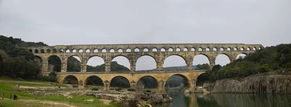 Equadukt Pont Gard Provence — стокове фото
