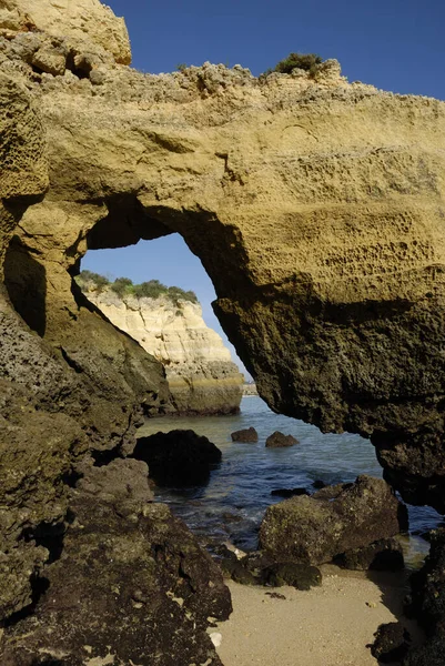 Łuk Skalny Praia Batata Lagos Algarve Portugalia — Zdjęcie stockowe