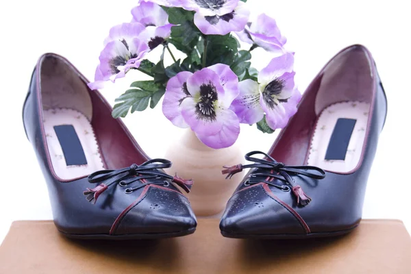 Chaussures Pour Femmes Avec Fleurs — Photo