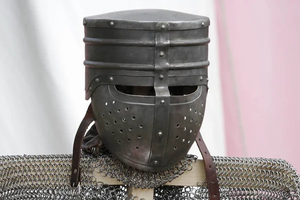 Chevalier Médiéval Armure Casque — Photo