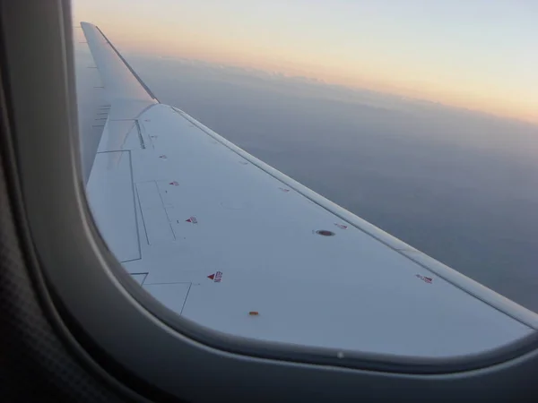 Skrzydło Samolotu Niebie Samolot — Zdjęcie stockowe
