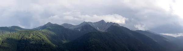 Hegyek Ultental Dél Tirol Olaszország Kilátás Erkélyről Val Ultimo Hegyei — Stock Fotó