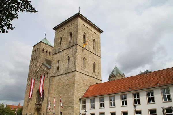 Schilderachtig Uitzicht Majestueuze Kathedraal Architectuur — Stockfoto