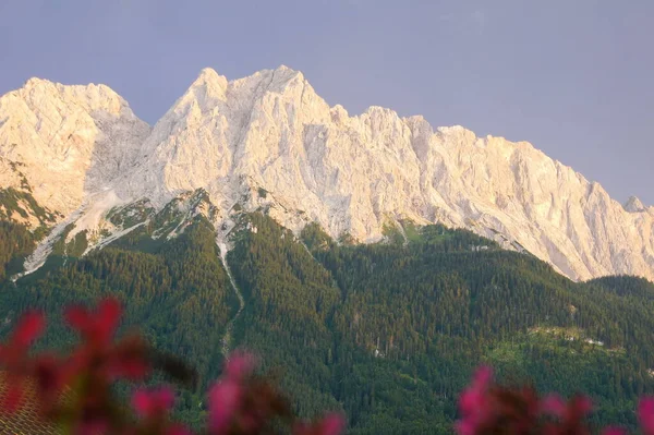 Wetterstein Montanhas Visto Luz Noite Grainau — Fotografia de Stock