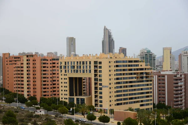 Facades Benidorm Cala Finstart スペイン — ストック写真