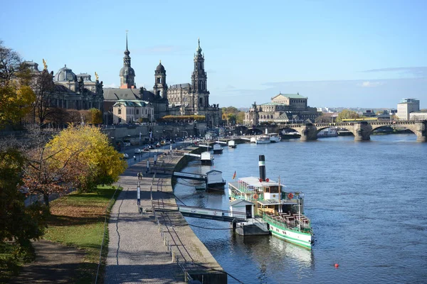 Château Cathédrale Dresde Saxe Allemagne Brd Architecture Église Ufer Elbe — Photo