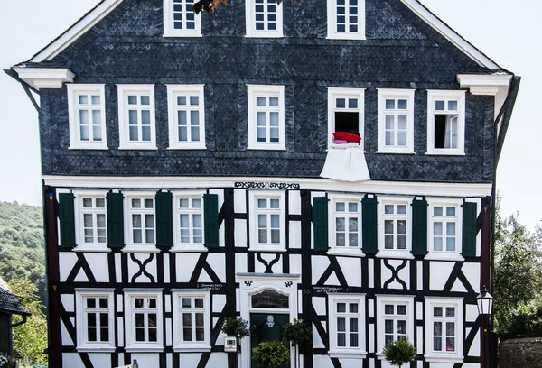 Eski Freudenberg Kasabasında Yarı Keresteli Evler — Stok fotoğraf