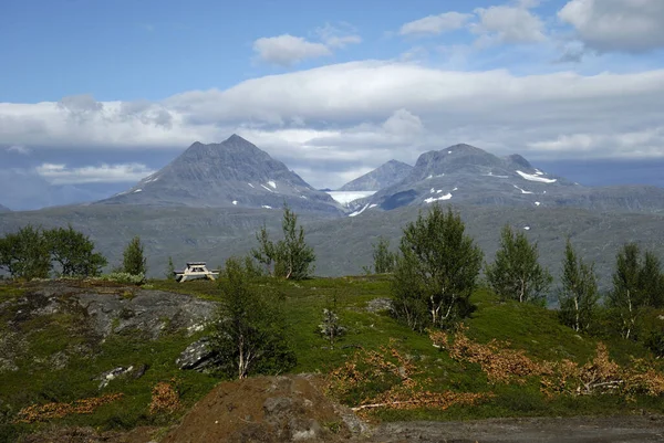 Piknikový Areál Jakobsbakken Před Ledovcem Sulitjelma Nordland Norsko — Stock fotografie