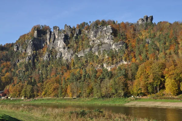 Bastei Basteifelsen Elbe Elbsandstein Elbsandsteingebirge Saské Švýcarsko Saxon Německo Brd — Stock fotografie