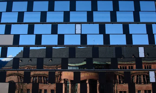 Freiburg Üniversitesi Nin Yeni Kütüphanesi — Stok fotoğraf