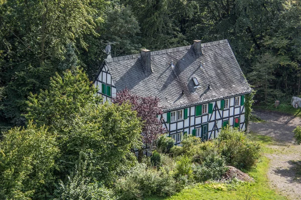 Huis Met Vakwerk Het Bos — Stockfoto