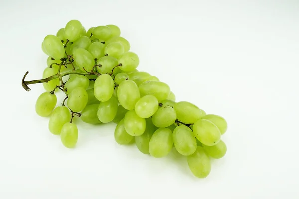 Куча Зеленого Винограда Белом Фоне — стоковое фото