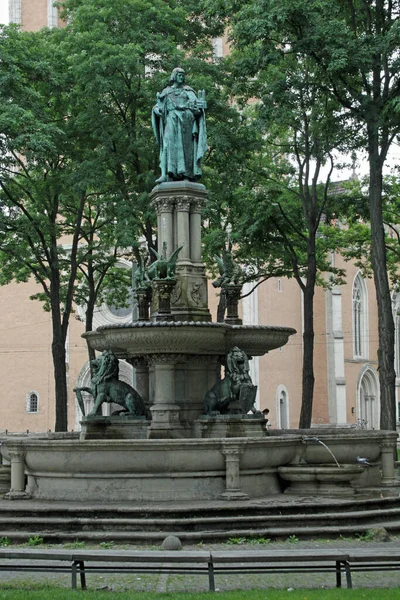 Der Heinrichsbrunnen Braunschweig — Stockfoto