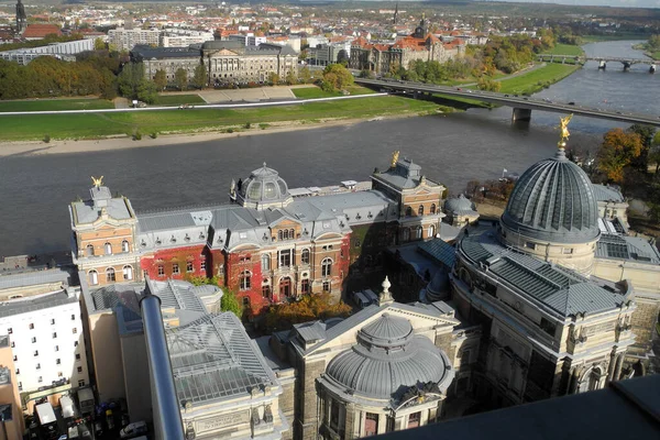 Dresden Szász Elba Egyetem Képzőművészeti Egyetem Németország Brd Építészet Látnivalók — Stock Fotó