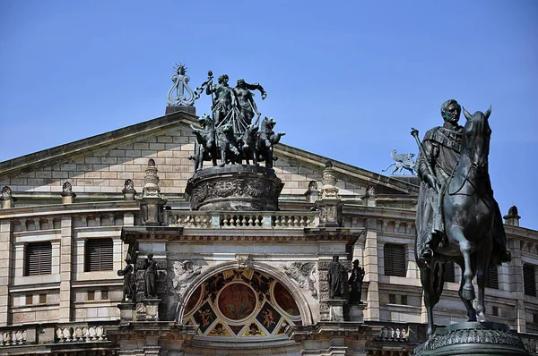 Estatua Del Rey Del Emperador Ciudad Madrid —  Fotos de Stock