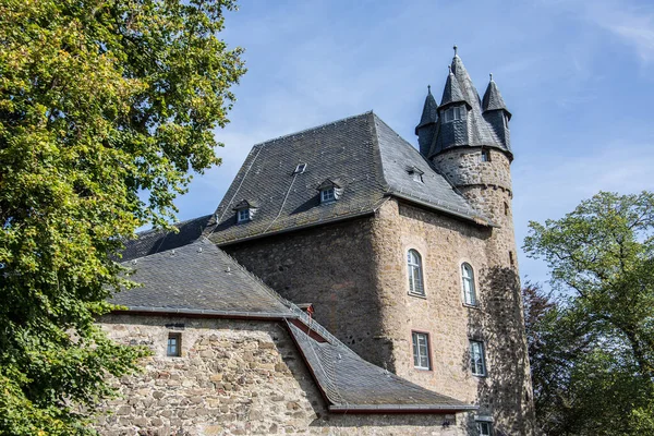 Malebný Pohled Majestátní Středověkou Hradní Architekturu — Stock fotografie