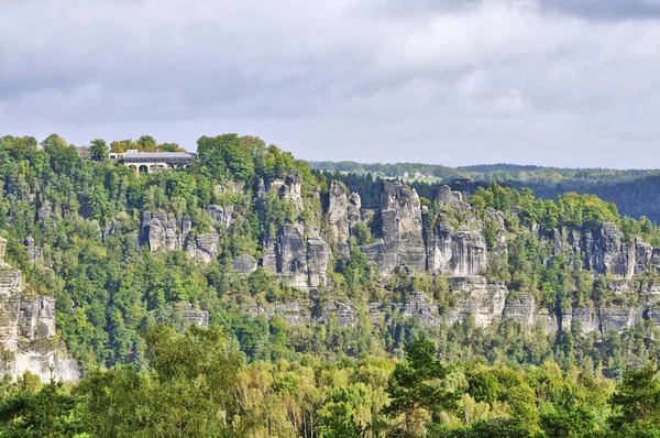 Suiza Sajona Con Macizo Bastei Rathen — Foto de Stock