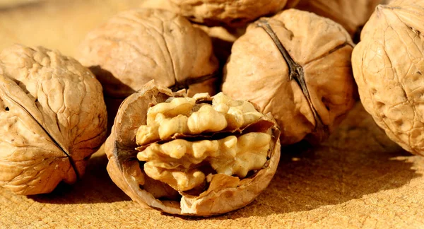 Brown Nuts Walnuts Food Snack — Stock Photo, Image