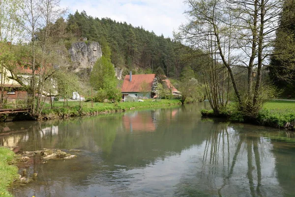 Lungsdorf Pegnitztal Pegnitz Franken Bayern Frankenalb Hersbrucker Schweiz Bach Fluss — Stockfoto