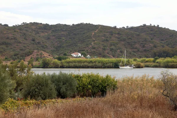 Guadiana Hraniční Řeka Mezi Španělskem Portugalskem — Stock fotografie