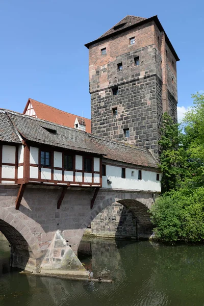 Henkersteg Steg Wasserturm Tower Watchtower Bridge Pegnitz River Bach Nuremberg — Fotografia de Stock