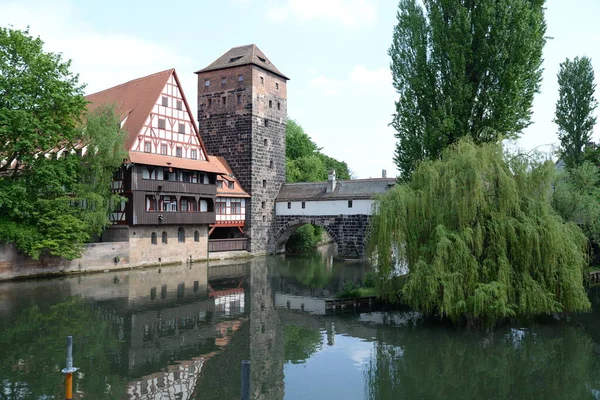 Henkersteg Steg Weinstadel Weinstadl Wasserturm Turm Wachturm Brücke Pegnitz Bach — Stockfoto