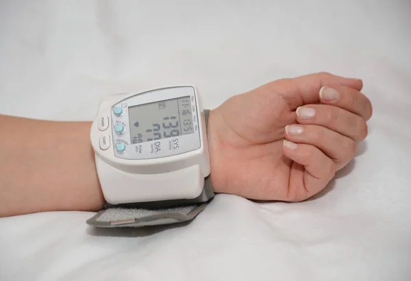 Medição Pressão Arterial Pressão Arterial Medição Hipertensão Hipertensão Dispositivo Medição — Fotografia de Stock