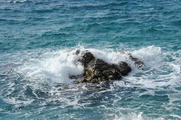 Κύματα Στη Μεσόγειο Ισπανια — Φωτογραφία Αρχείου