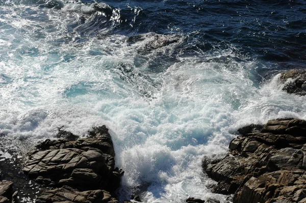 Κύματα Στη Μεσόγειο Ισπανια — Φωτογραφία Αρχείου