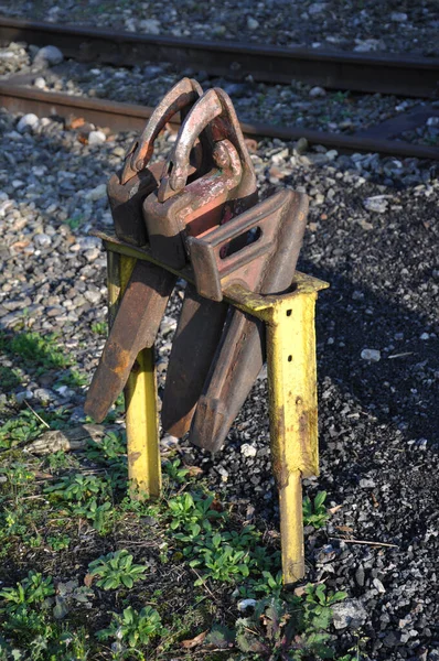 Ferro Enferrujado Velho Uma Corrente Enferrujada — Fotografia de Stock