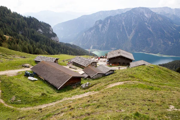 Los Alpes Son Sistema Montañoso Más Alto Extenso Que Encuentra — Foto de Stock