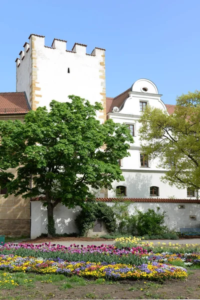 Flores Zeughaus Amberg Stadtmauer Arquitetura Baviera Baviera Oriental Alemanha Cidade — Fotografia de Stock