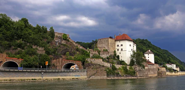 Veste Niederhaus Danúbio Passau Como Panorama — Fotografia de Stock