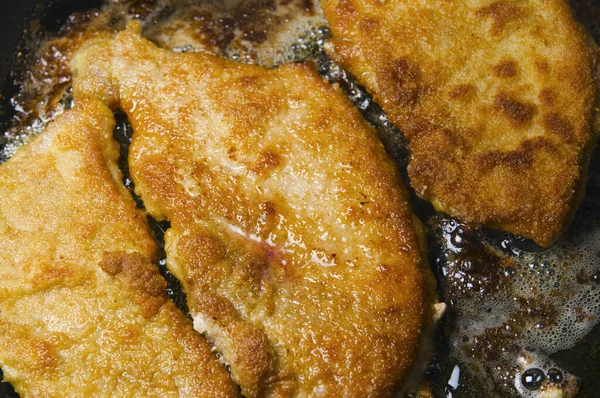 Close Frying Pan Two Golden Yellow Slices Schnitzel Meat Frying — Stock Photo, Image