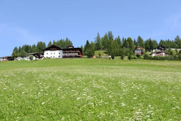 Schilderachtig Uitzicht Sfeervol Dorpslandschap — Stockfoto