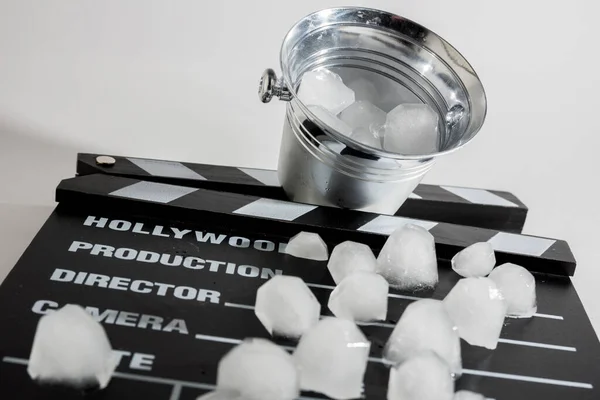 Ice Bucket Film Flap — Stock Photo, Image