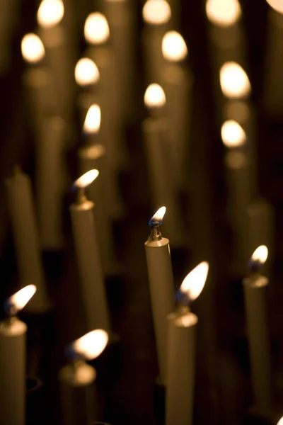 Candela Preghiera Nella Cattedrale Friburgo Germania — Foto Stock