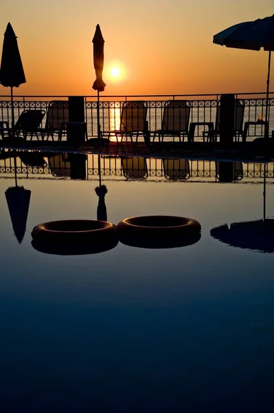 Pôr Sol Pela Piscina Kathisma Ilha Lefkas Grécia — Fotografia de Stock