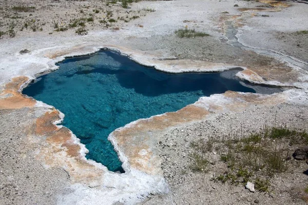 Ζεστή Πηγή Στο Εθνικό Πάρκο Yellowstone — Φωτογραφία Αρχείου