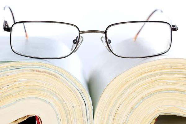 Gafas Está Libro — Foto de Stock