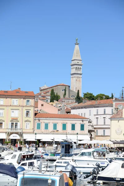 Rovinj Statek Łódź Żaglowiec Żaglówka Port Istria Chorwacja Morze Morze — Zdjęcie stockowe