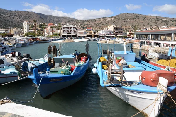 Elounda Konkret Hamn Fiskehamn Grekland Medelhavet Fiskebåt Båt Båtar Fiskebåtar — Stockfoto