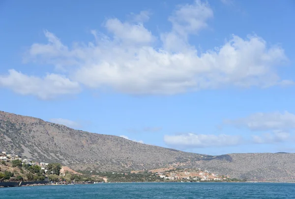 Elounda Kreta Port Grecja Morze Śródziemne Góry Krajobraz Nadmorskie Miasto — Zdjęcie stockowe