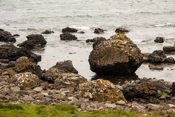 Piedras Basalto Junto Mar — Foto de Stock