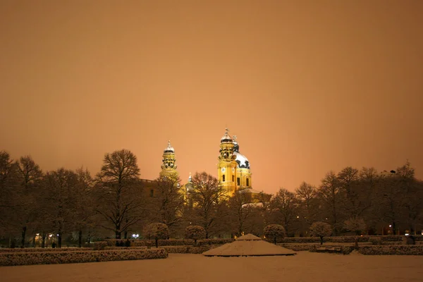 Живописный Вид Фасады Города — стоковое фото